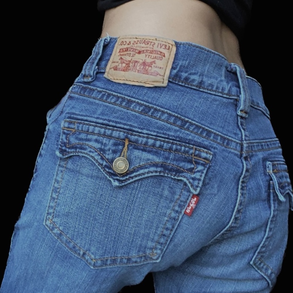Vintage Levi’s 524 low rise flare jeans